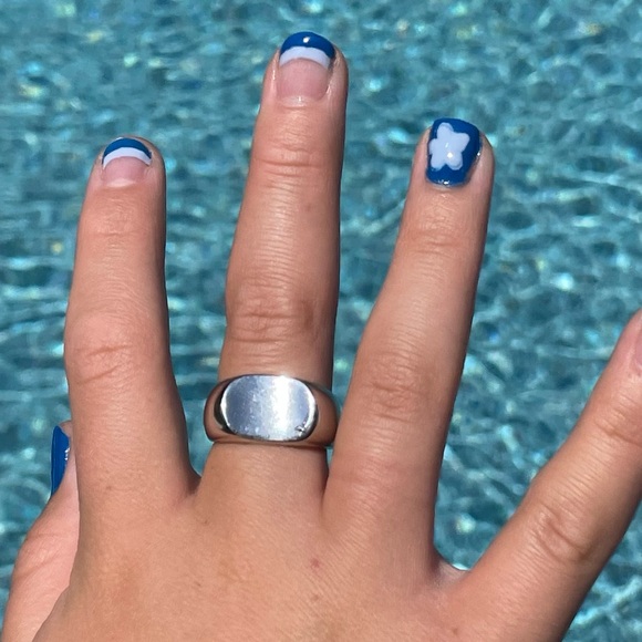 Jennifer Fisher NEW Horizontal Scoop Silver Ring Various Sizes MSRP $225 - Picture 2 of 9